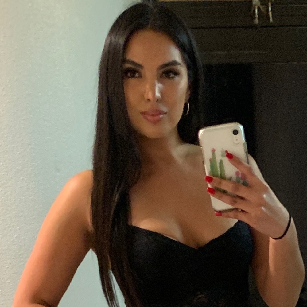 Meet your Posher, Jennifer